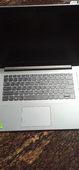 לפטופ Lenovo