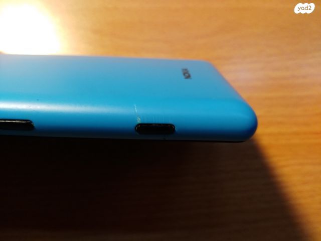טלפון סלולרי נוקיה lumia 820