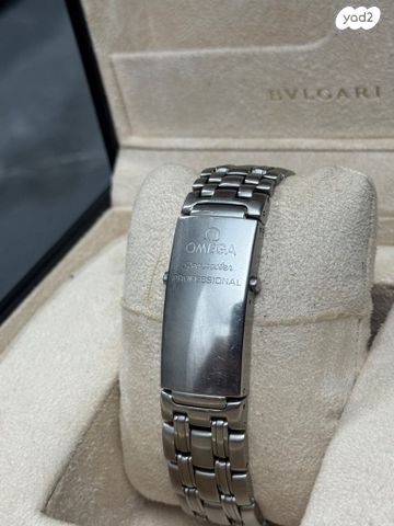 Omega seamster