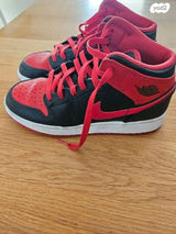 נעלי Air JORDAN
