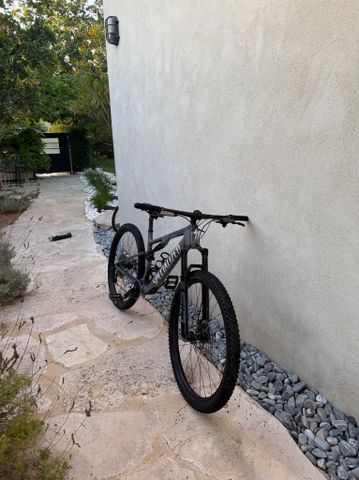 Specialized Epic 8 Comp 2025