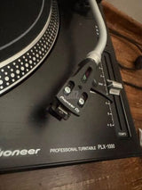 פטיפון Pioneer PLX-1000