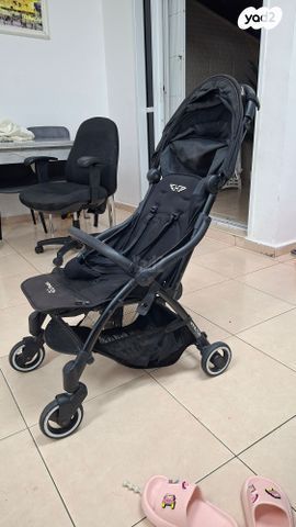 עגלת תינוק