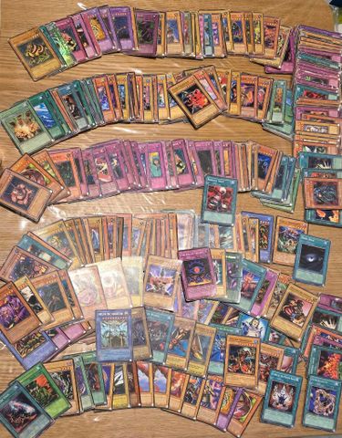 קלפי yugioh מקוריים 1st edtion