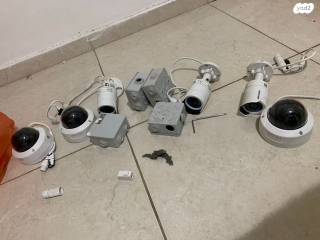 מצלמות אבטחה