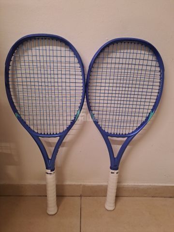 2 מחבטי טניס yonex ezone