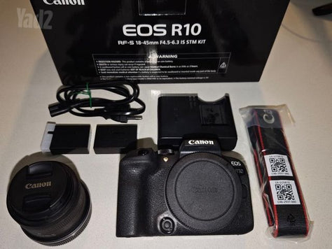 מצלמת קאנון Canon EOS R10