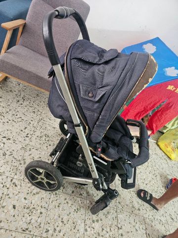 עגלת תינוק