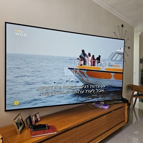 טלויזיה 77 OLED חדשה