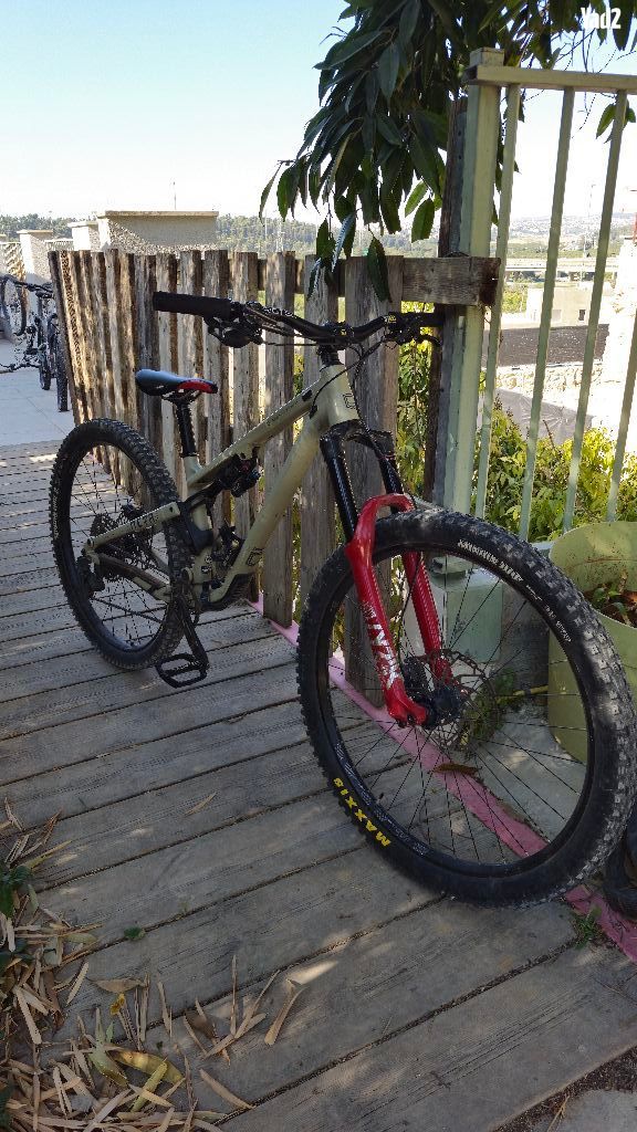 Small 29 commencal meta tr