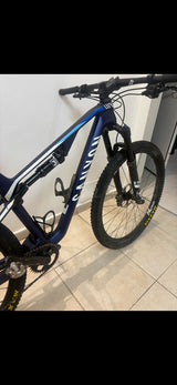 Canyon lux cf 7 carbon