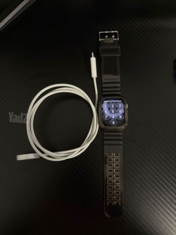 Apple watch series 7 (41-mm)