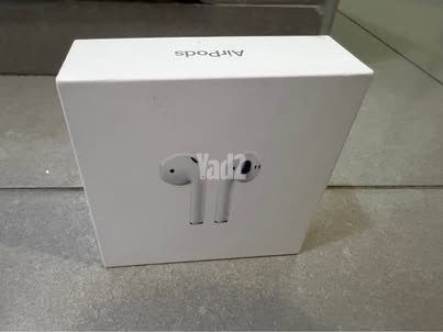 אוזניות  אפל