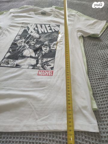 2 חולצת טי גבר Marvel / Zara