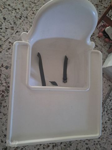 כסאות אוכל עם מגש