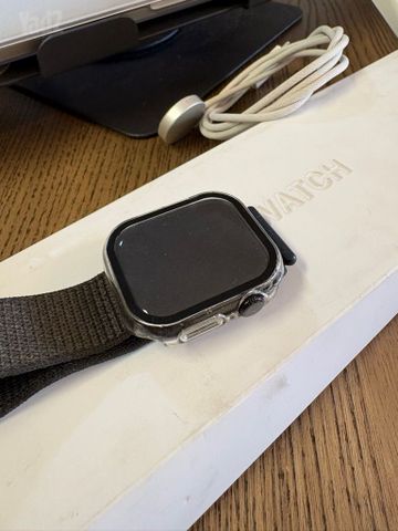 Apple Watch s10 42M cell