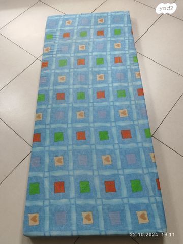 מזרון יחיד