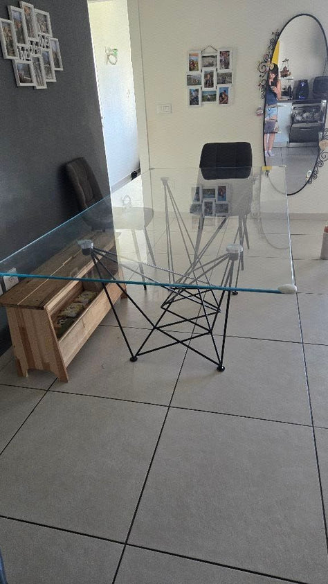 שולחן