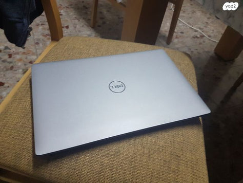 Dell Latitude i7 מחשב מקצועי