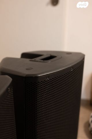 רמקולים Turbosound IQ15