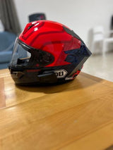 קסדה של shoei