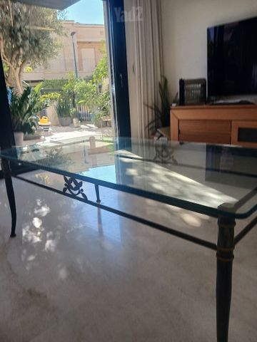 שולחן סלון