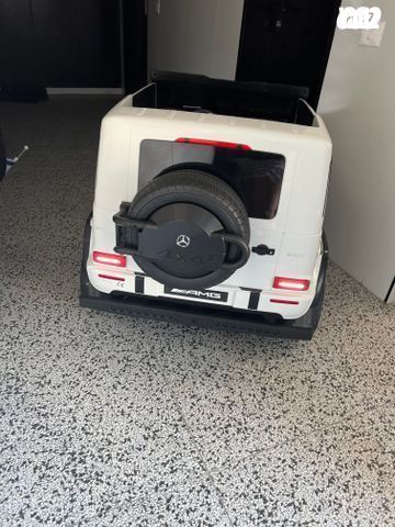 ג׳יפ ממונע מושלם לילדים