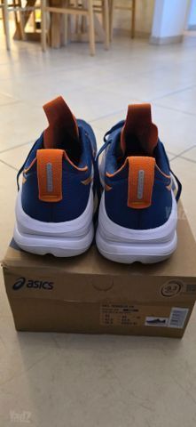 נעלי ריצה asics nimbos gel 28