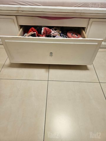 מיטת נוער