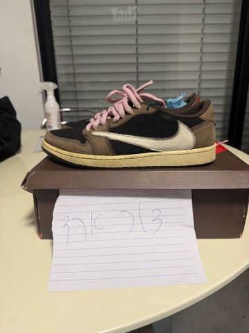 Travis scott jordan 1 mocha