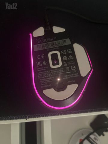 רייזר Basilisk v3