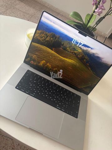 MacBook