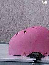 קסדה ורודה