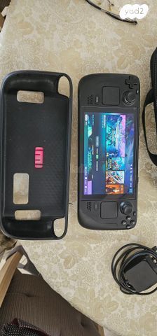 SteamDeck LCD משודרג ומאובזר