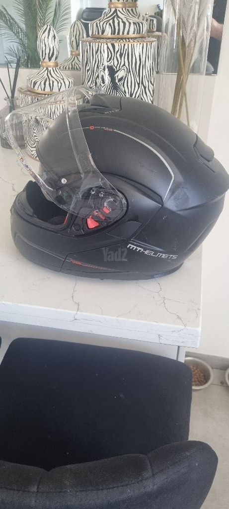 קסדה MT Helmets