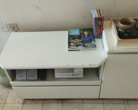 מזנון לבן