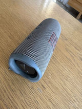 רמקול jbl flip 6