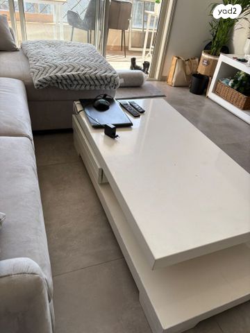 שולחן לסלון