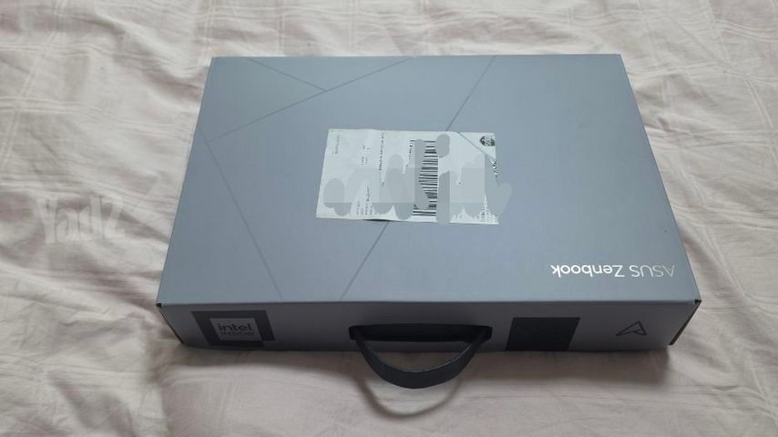 Touch Asus Zenbook 14 Ultra