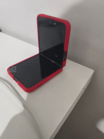 Samsung galaxy z flip 5