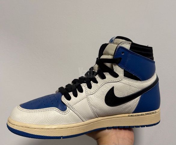 Travis scott jordan 1