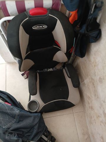 כיסא לאוטו