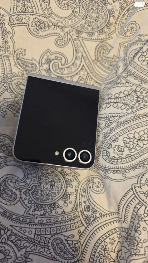 Galaxy z flip 6