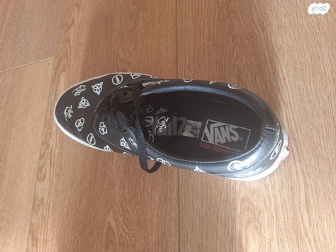 נעלים VANS מהדורה מיוחדת
