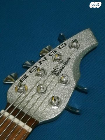 Music Man Bongo 6
