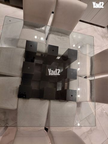 שולחן