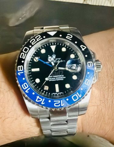 שעון באטמן gmt master 2 top