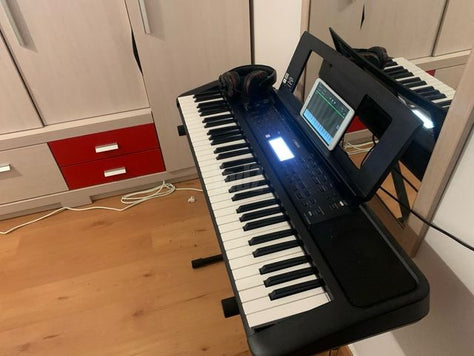 Yamaha e383