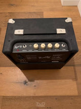 גיטרה בס Squier by Fender