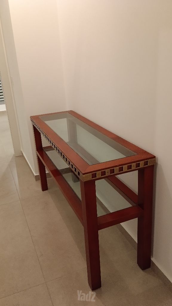 שידה ספרדית